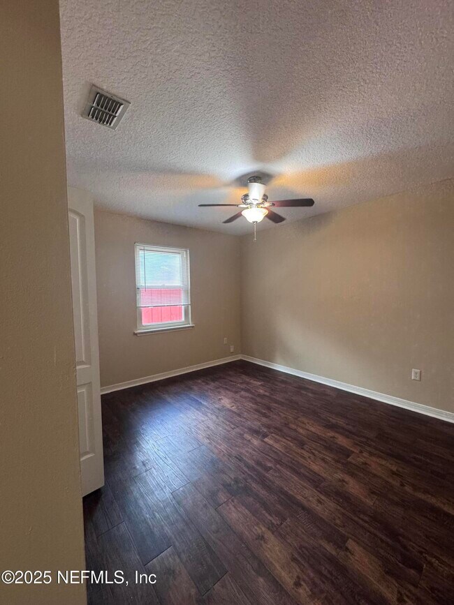 Building Photo - 8179 Crosswind Rd