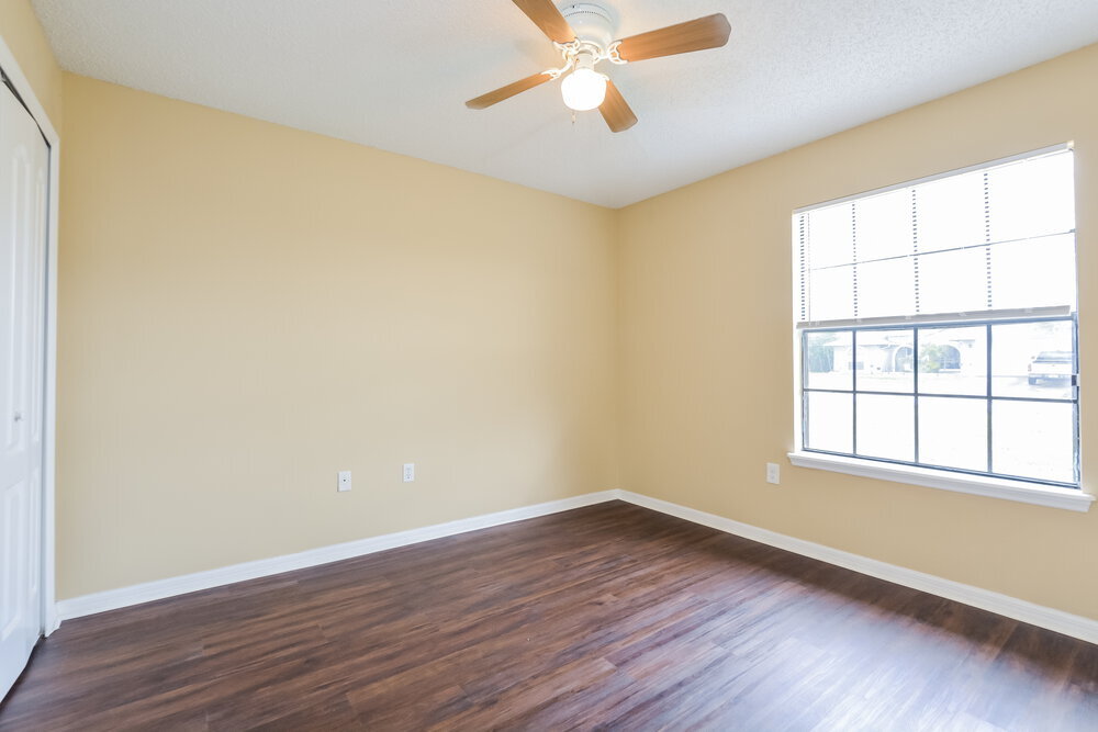 Building Photo - 3100 Croton Ave