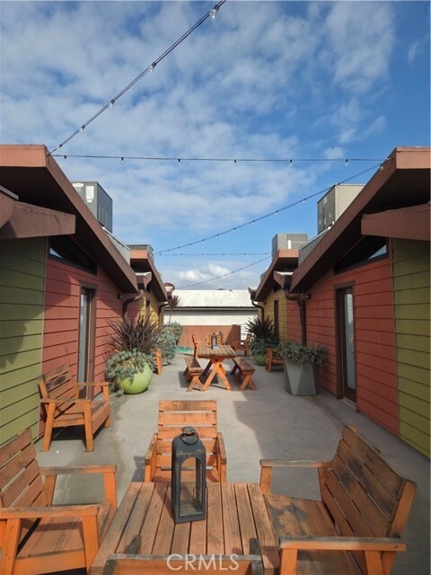 Building Photo - 1418 Innes Pl