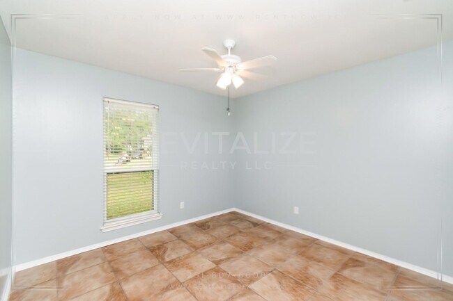 Building Photo - 1724 Rustic Wood Ct