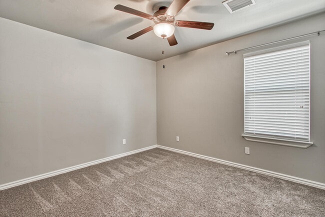 Building Photo - 7896 Enchanted Path Dr