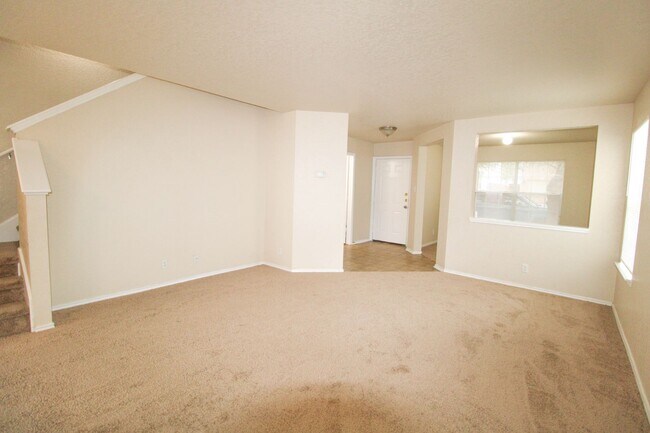 Building Photo - 16122 Branching Oaks