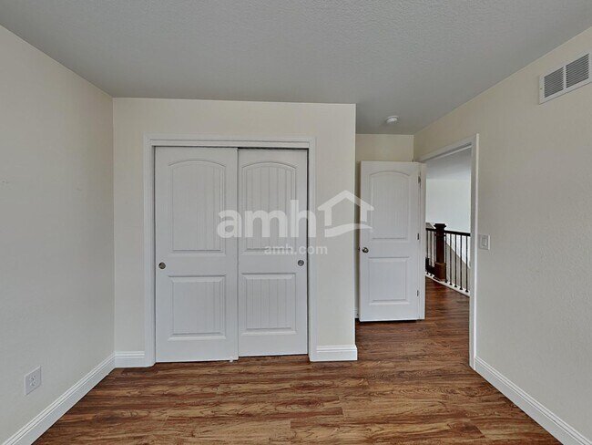 Building Photo - 12749 Ventana St