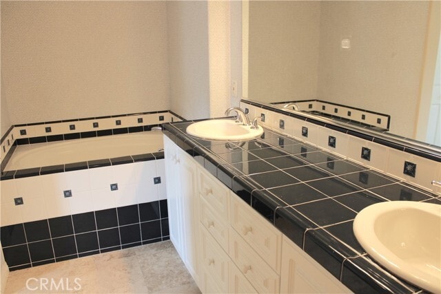 Building Photo - 29 Gingerwood