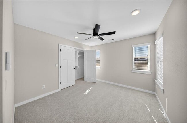 Building Photo - 603 Cosmos St