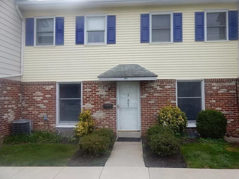 Front of the house - 804 Whitpain Hls