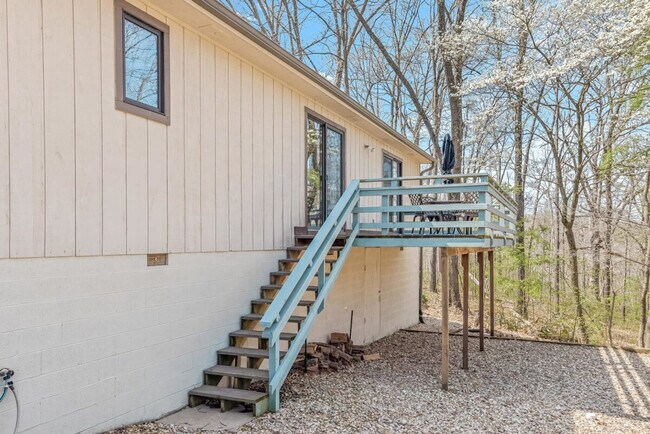 Building Photo - 2 Felton Ln