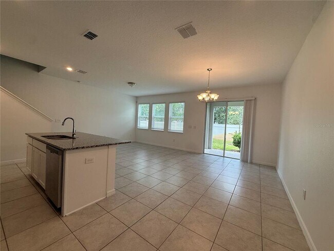 Building Photo - 15025 Willow Arbor Cir