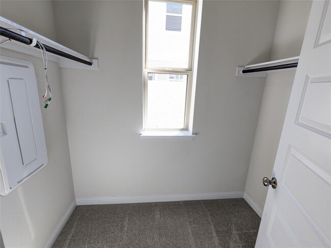 Building Photo - 8304 Mandela Bend