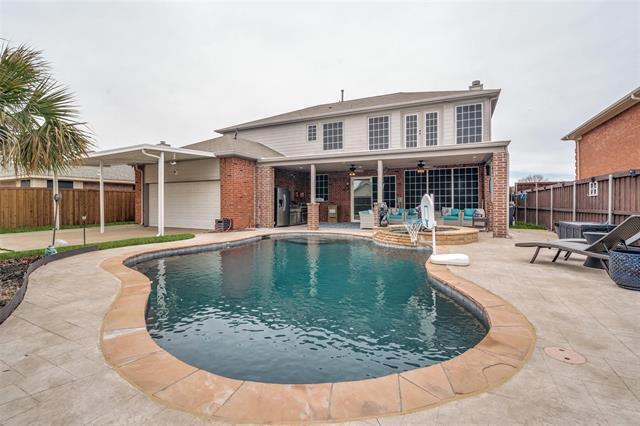 Building Photo - 8218 Luna Dr