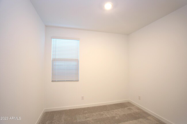Building Photo - 9447 W Turney Ave