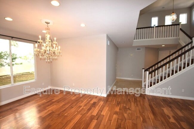 Building Photo - 2881 Silk Oak Ave