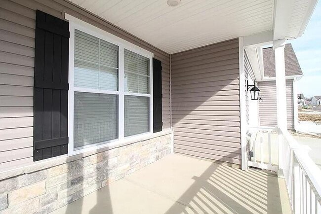Building Photo - 409 Halton Dr
