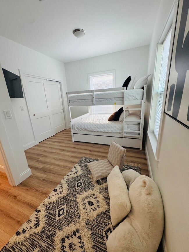 Building Photo - 48 4th St