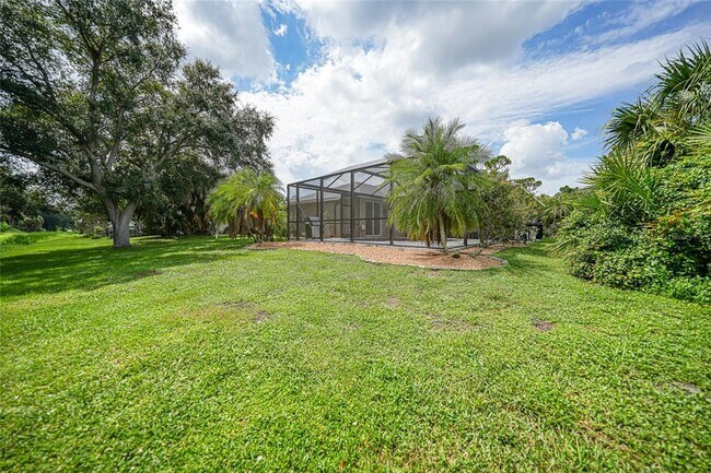 Building Photo - 2880 Vogler Ln