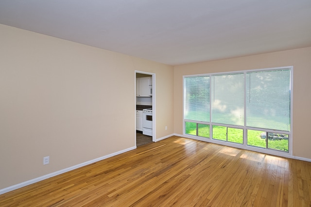 Building Photo - 1223 Morningside Dr