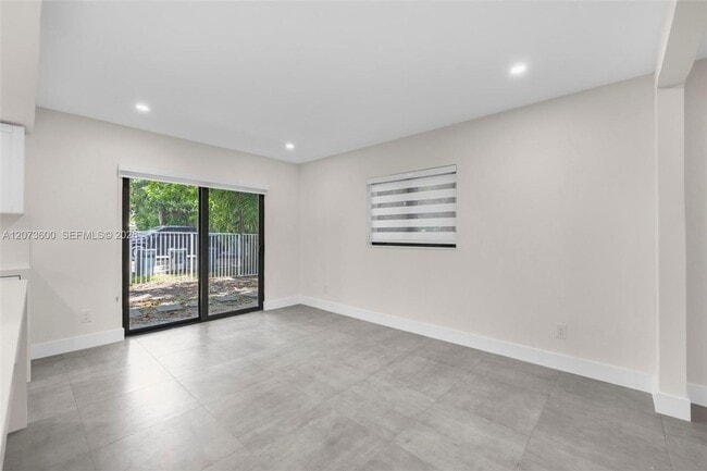 Building Photo - 345 Sarto Ave