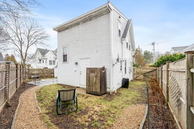 Building Photo - 54 Broadway Ave