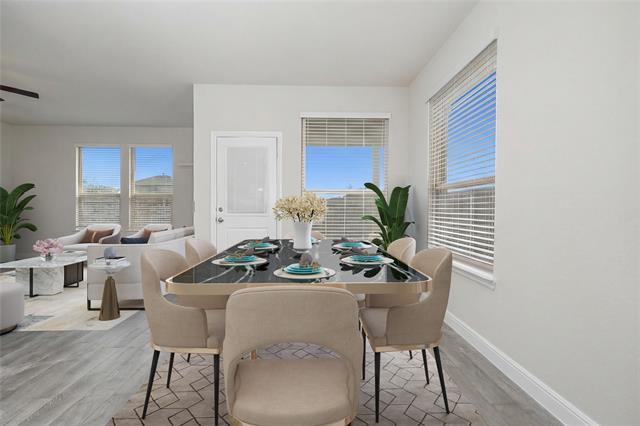 Building Photo - 16032 Farringdon St