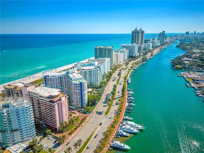 Building Photo - 5161 Collins Ave