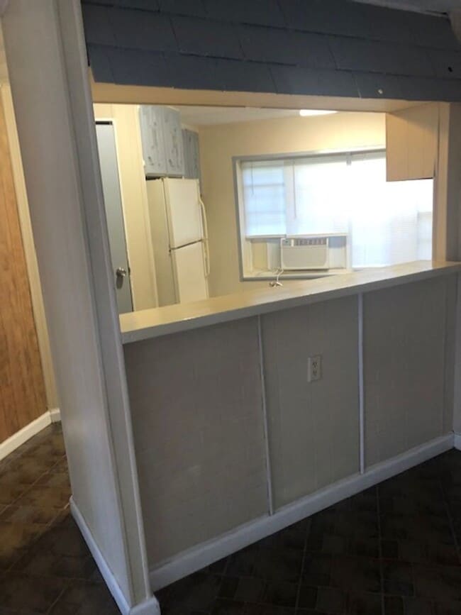 Building Photo - 3 Bedroom 1 Bath Mobile Home