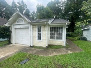 Building Photo - 3607 McCuiston Rd