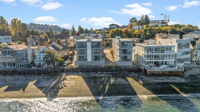 Building Photo - Stunning ALKI WATERFRONT Condo Overlooking Majestic Puget Sound!
