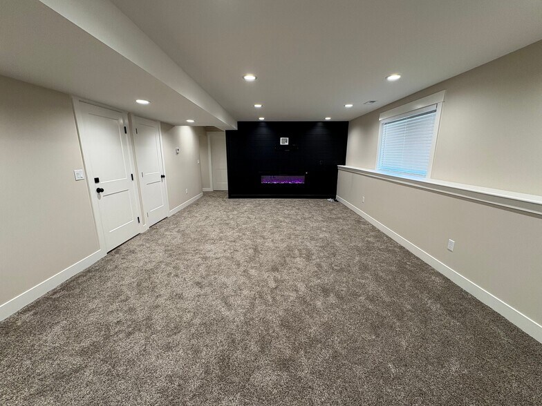 Building Photo - 3310 W 3275 S