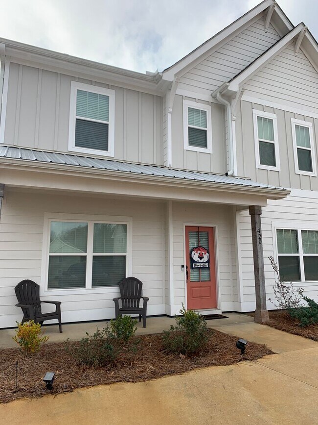 Building Photo - Northern Village @ Ross Park