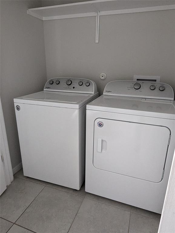 Building Photo - 135 Frasier Dr