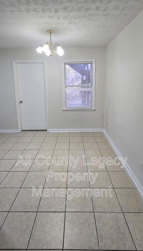 Building Photo - 1899 Patterson Ct