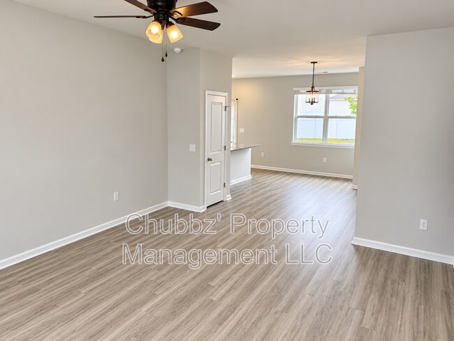 Building Photo - 2126 Sanctum St