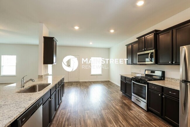 Building Photo - 4 Bedroom Pet-Friendly Home in New Braunfe...