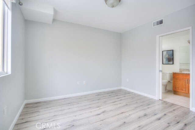 Building Photo - 580 W Main St