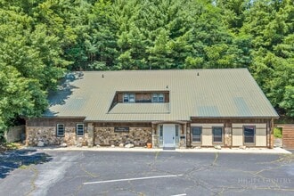 Building Photo - 483 NC-105 Extension