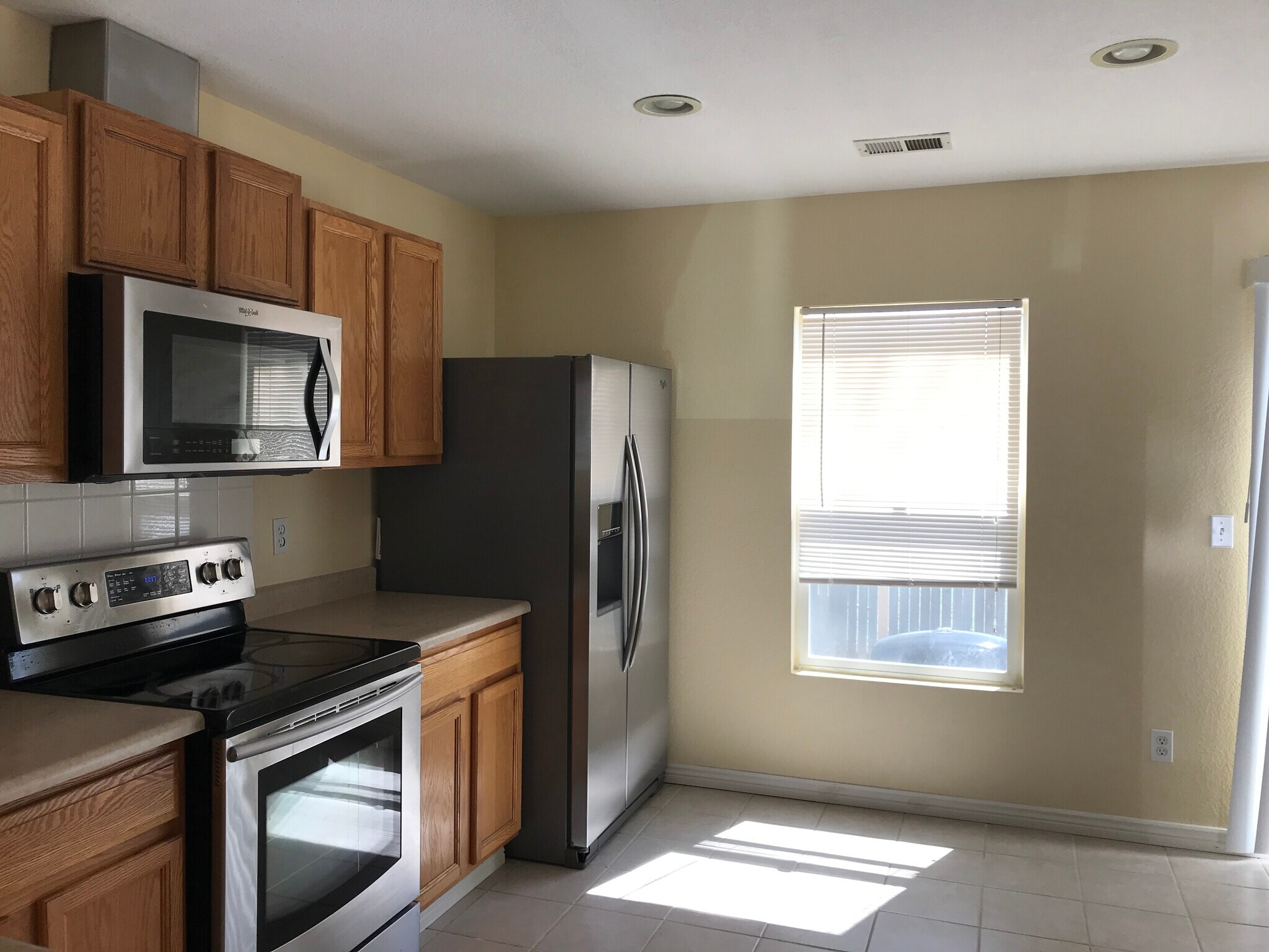 Building Photo - 3314 Warren Farm Dr