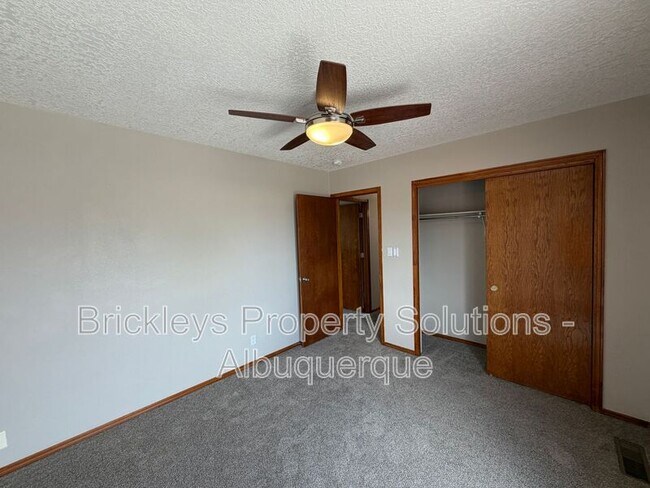 Building Photo - 10331 Dunbar St NW