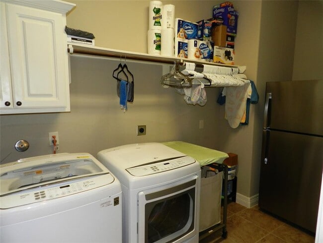Building Photo - 4419 Montcliff Bend Ct