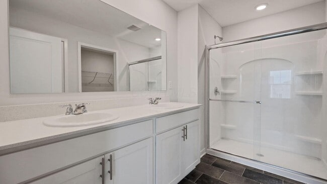 Building Photo - 858 Sunny Vale Dr