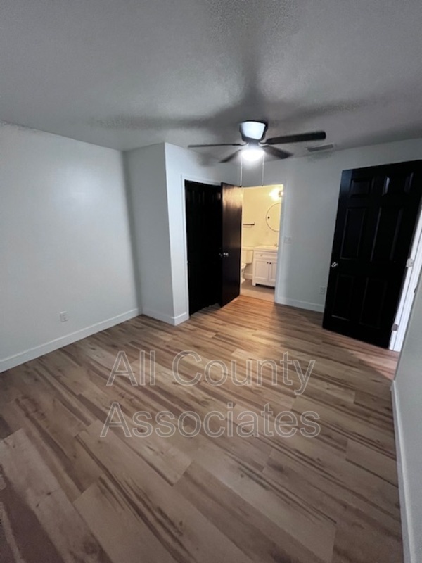 Building Photo - 2273 Norman Dr