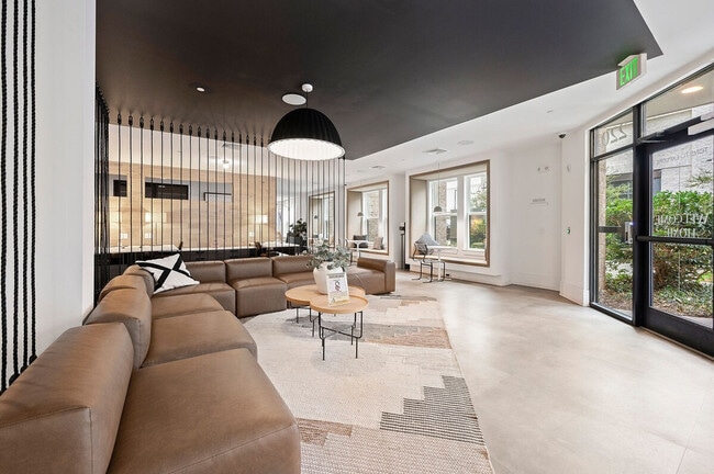 Building Photo - 230 Bill Kennedy Wy SE