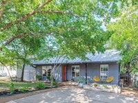 Building Photo - 1705 Adriane Dr
