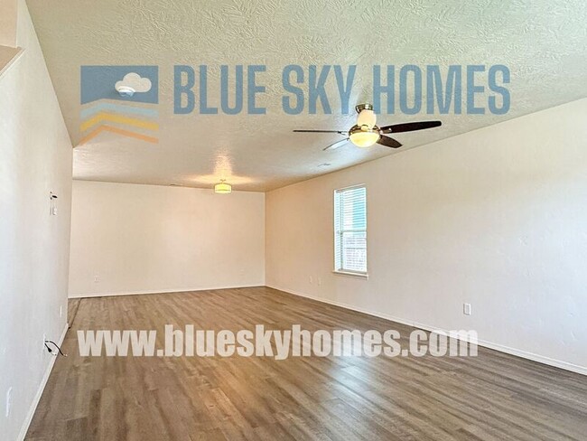 Building Photo - 9252 W Idlewood Dr