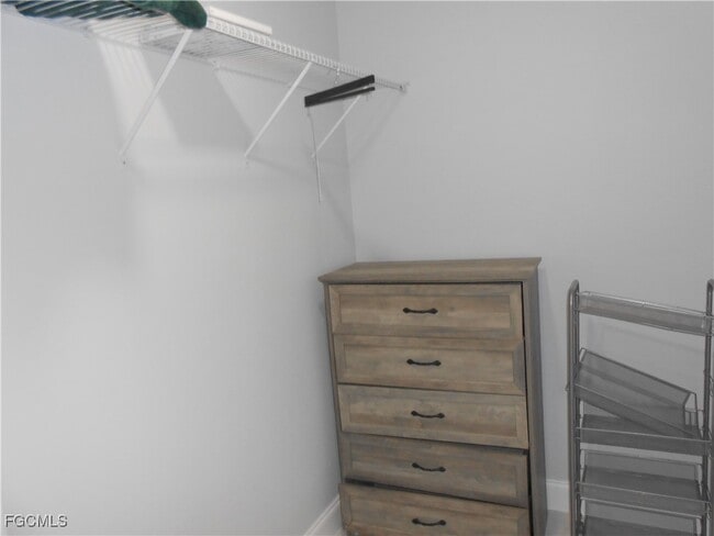 Building Photo - 636 Eisenhower Blvd