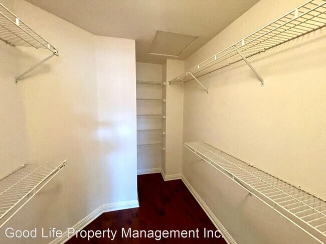 Building Photo - 2 br, 2.5 bath House - 7145 Calabria Ct Un...