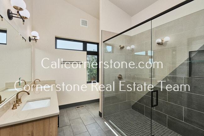 Building Photo - 3135 Trenton Pk Grv