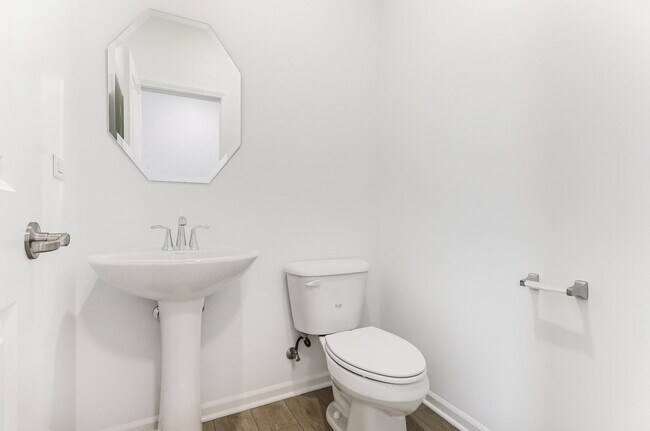 Building Photo - 15230 S Hepworth Ct