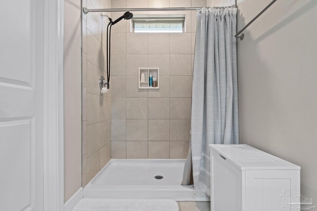 Building Photo - 3552 Pelican Bay Cir