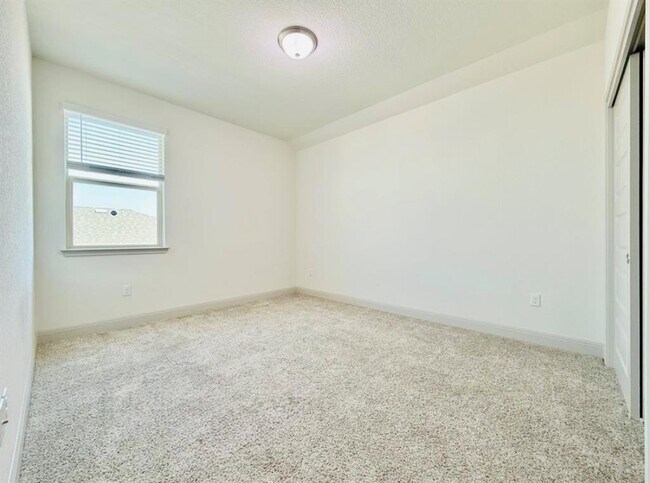 Building Photo - 18321 Anicio Gallo Dr