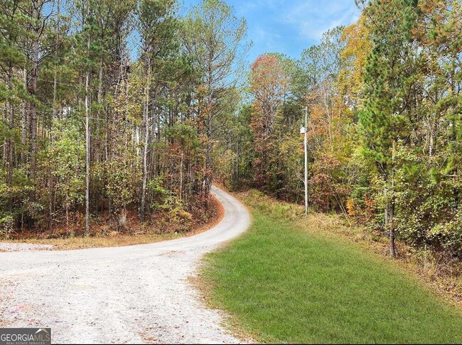 Building Photo - 101 Lake Kenelle Path